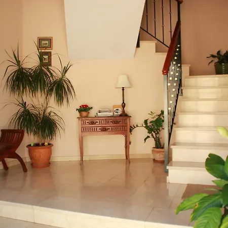 Flores Τορρεμολίνος